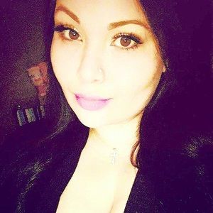 Meet your Posher, Janika